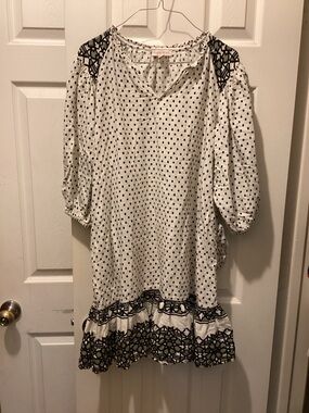 Knox Rose White Dress with Black Square Dot Print